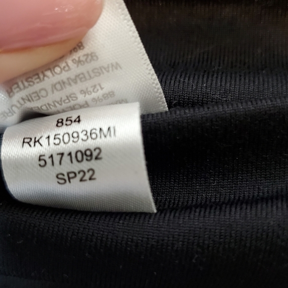 ZELLA Tennis Skort in Size Medium in Black Preloved. - Picture 6 of 7